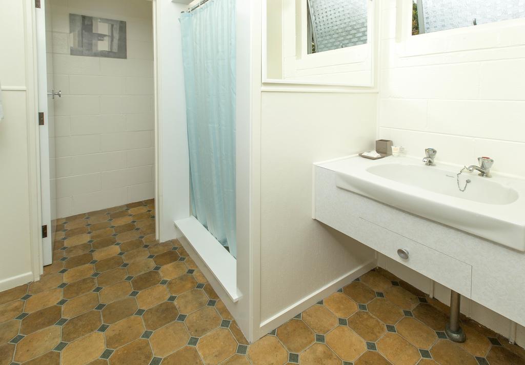 פאנגאריי Marina Court Motel & Apartments חדר תמונה